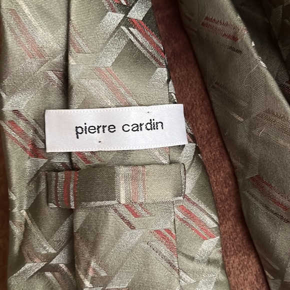 Pierre Cardin 100% Silk Tie - Picture 2 of 2